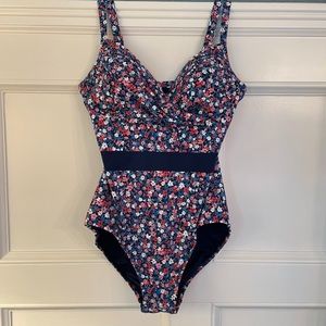 Draper James X Lands End Floral and Navy Swim Suit NWOT